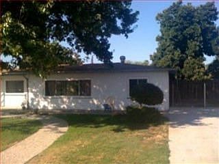 4th image of 13112 Brown Ave