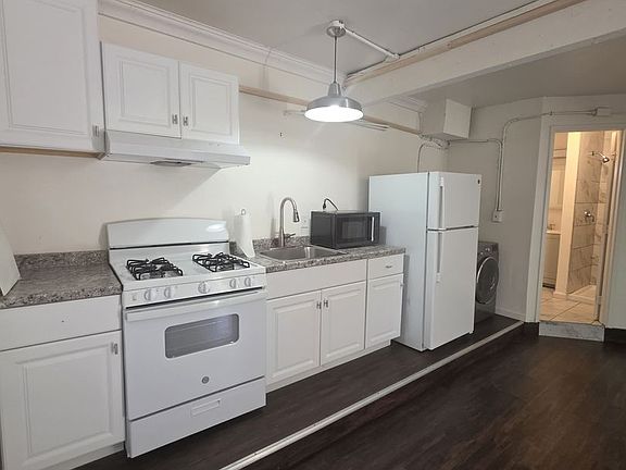 4th image of 1153-1155 Emory St #11552