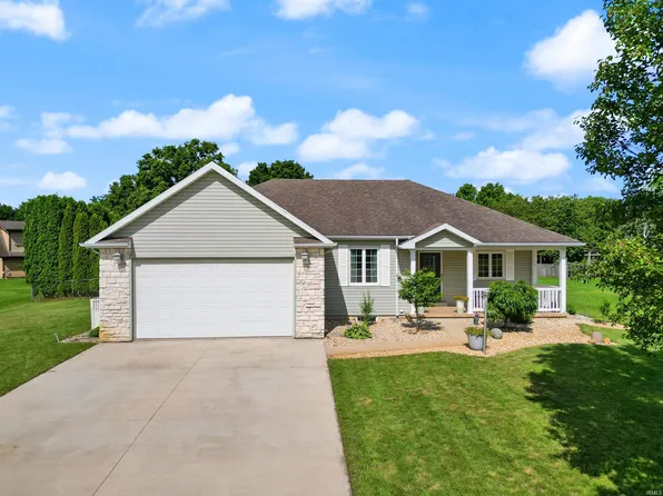 163 S Pointer Ln, Warsaw, IN 46582