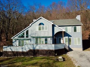 21 Mountain Ave, Branchville, NJ 07826