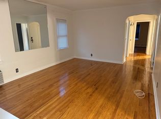 56-47 203st Oakland Gdns #1, Oakland Gardens, NY 11364