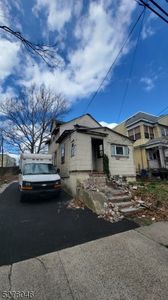 39 Wolcott Ter, Newark, NJ, 07112