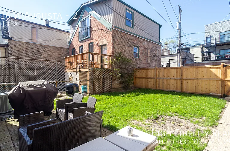 2616 W Augusta Blvd #2 — Photo 9