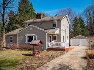 3879 Root Rd, North Olmsted, OH 44070