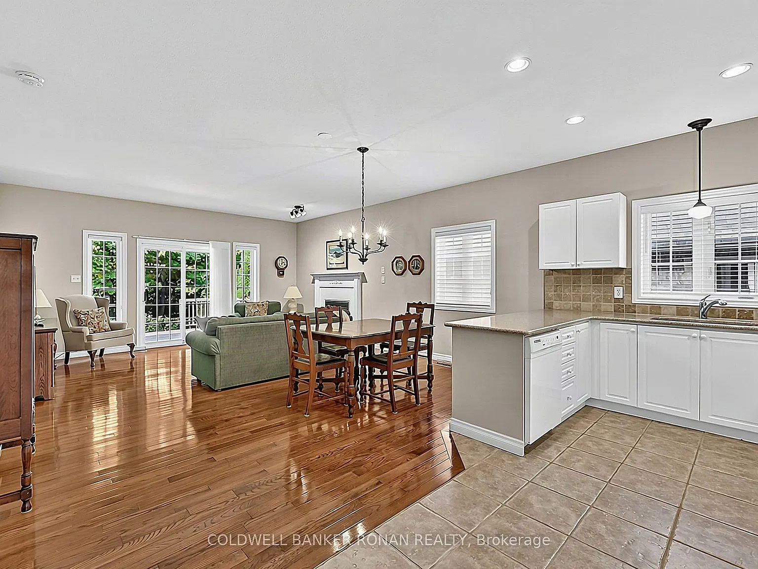 2 bed, $2,750 — Photo 4