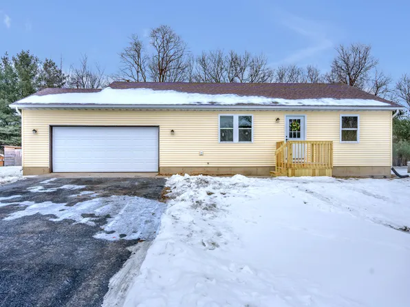 3902 N Explorer Ln, Wheatfield, IN 46392