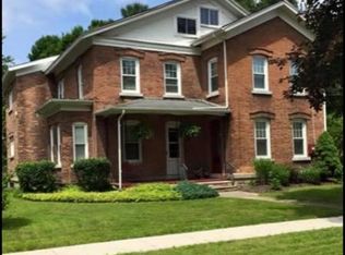 6 McHarrie St, Baldwinsville, NY 13027