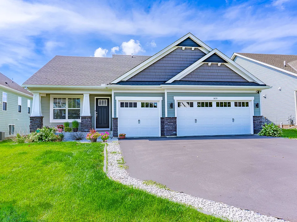1430 Nutmeg Cir