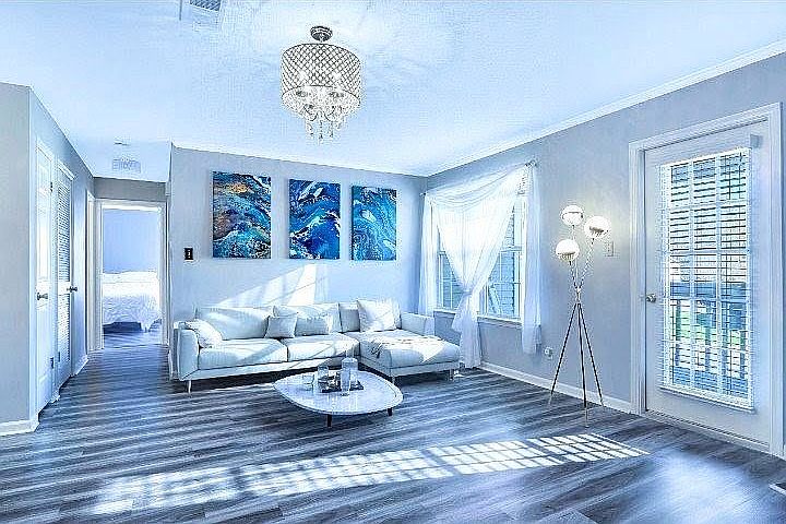 STUNNING OPEN CONCEPT ENTRY!