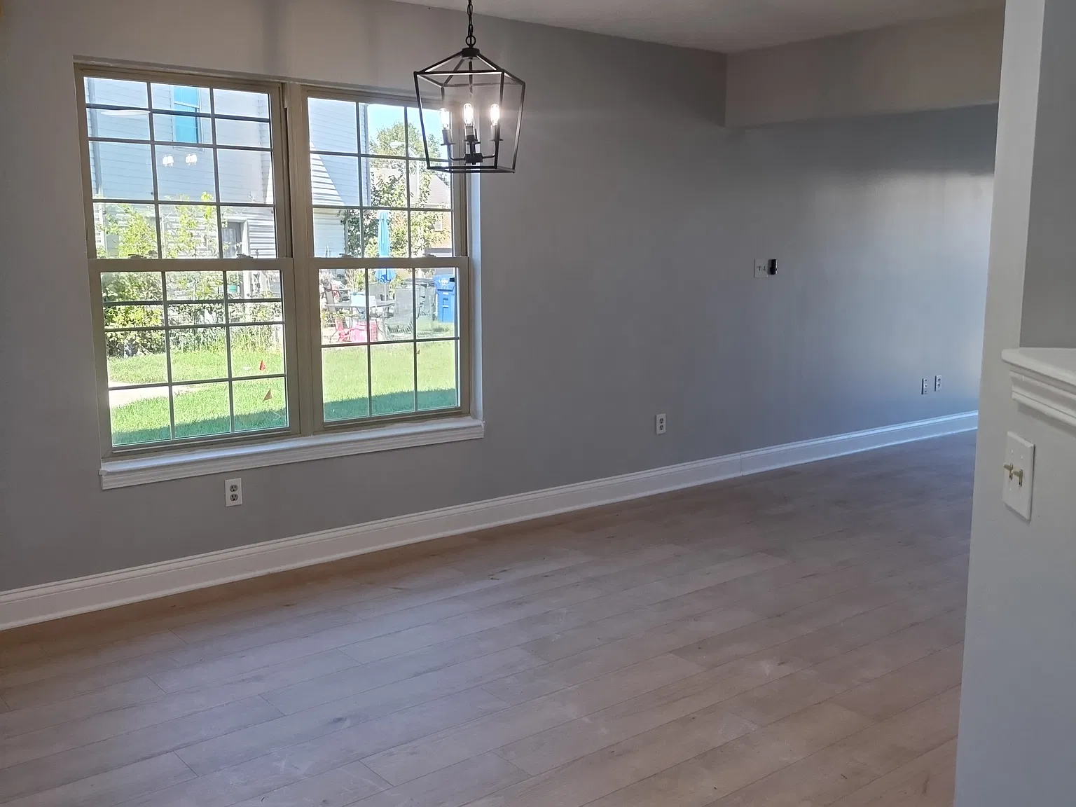 2 bed, 2.5 bath, 1450 sqft, $1,550 — Photo 3