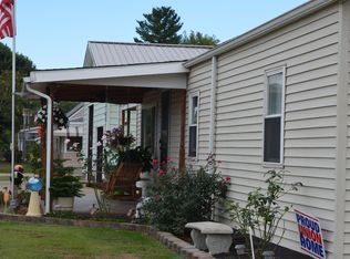 4802 3rd Ave, Parkersburg, WV 26101