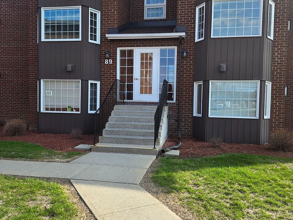 1st image of 89 Edey St W #1B