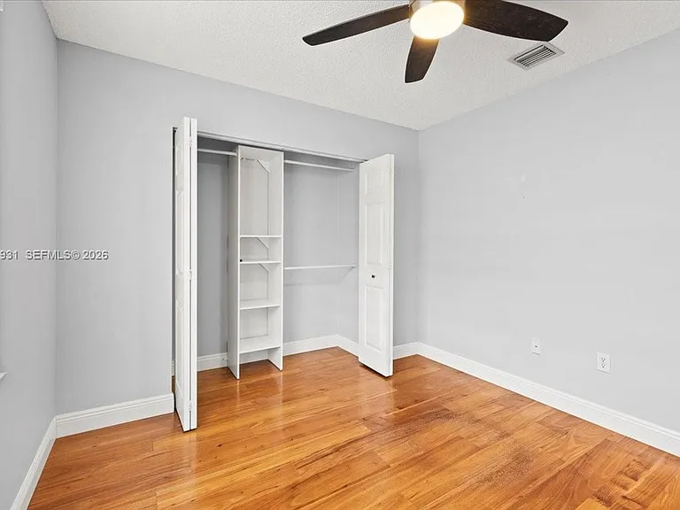 5014 SW 155th Ter — Photo 10