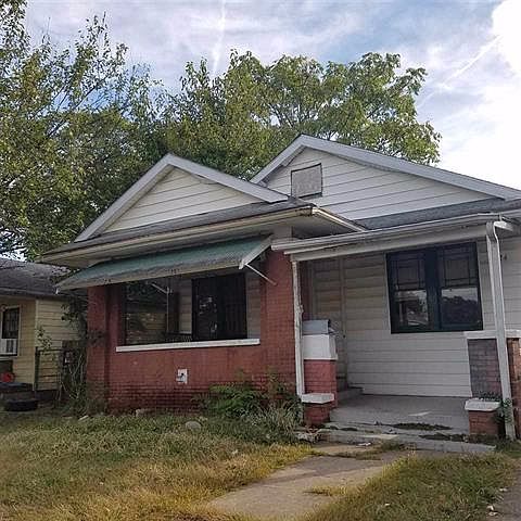1st image of 1624 S Grand Ave