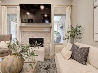 2716 Oak Hill Ave, Edmond, OK 73034