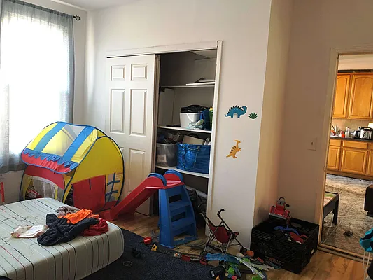 Rented by Virtual Real Estate | media 34
