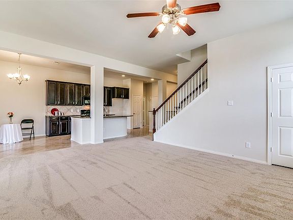 4th image of 699 Harper Dr