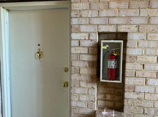 2911 Charing Cross Rd APT 10, Falls Church, VA 22042