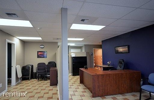 2nd image of 1645 S 288th St Suite 102