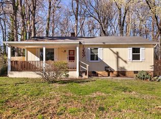 419 Moffitt Dr, High Point, NC 27265