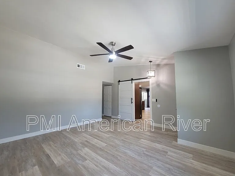 9275 Defiance Cir — Photo 6