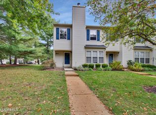 31 Trumbull Dr APT 1, Freehold, NJ 07728