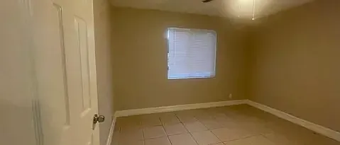 400 Metcalf Ct — Photo 53