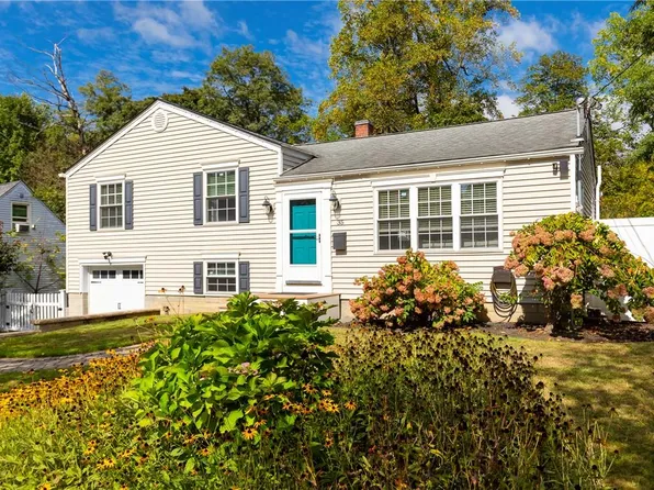 35 Sharon Drive, Poughkeepsie, NY 12603