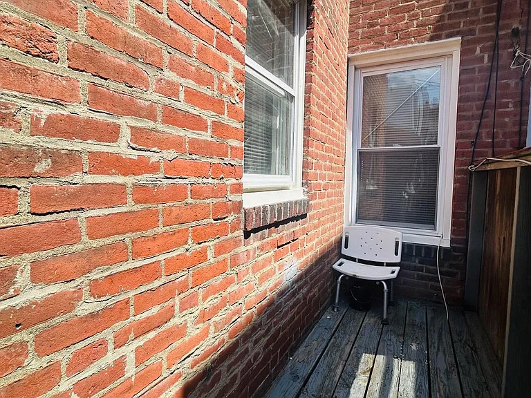 244 Huntley Rd — Photo 19
