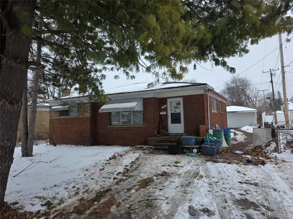 9130 Kinloch, Redford, MI 48239