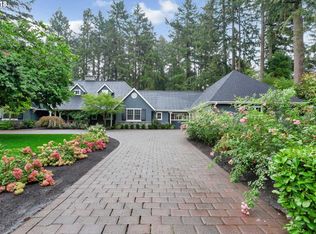 435 Iron Mountain Blvd, Lake Oswego, OR 97034