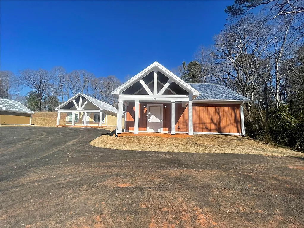 Building Photo - 1017 Smyzer Rd