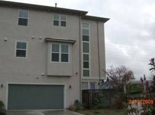 1066 Cottage Ln, Hercules, CA 94547