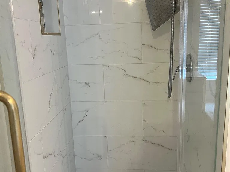 15319 Truslow Point Ln — Photo 11