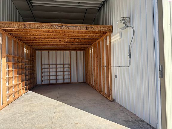 5th image of 1349 McNearney Rd #1