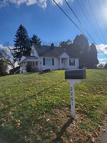 2261 Ridge Rd Photo 1