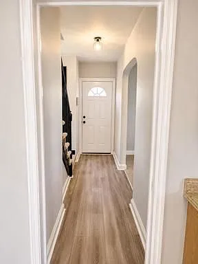 3 bed, 2.0 bath, 2184 sqft, $2,800 — Photo 3