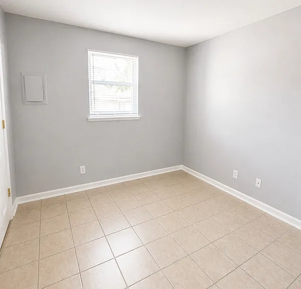 401 N Main St #6A — Photo 9