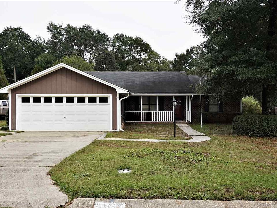 1st image of 1221 Wakefield Ln