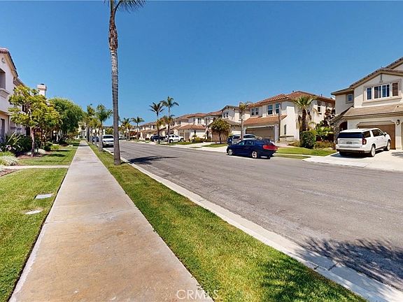 2nd image of 4312 Waterside Ln