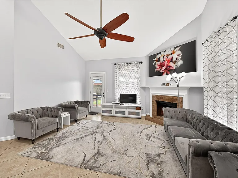 20135 Golden Mesa Dr — Photo 14