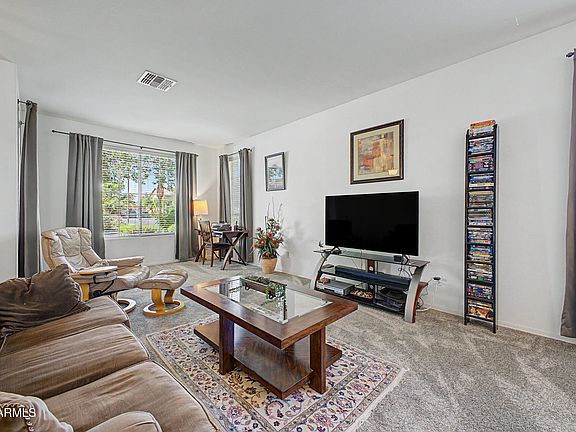 5th image of 3018 N REGAL Court