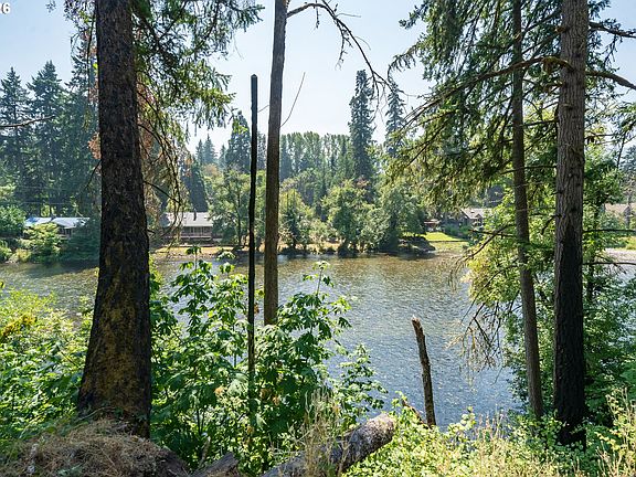 3rd image of 25315 Santiam Park Rd SE