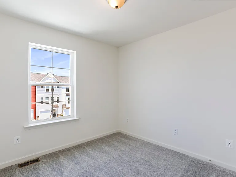 88 Mossdale Blvd — Photo 7