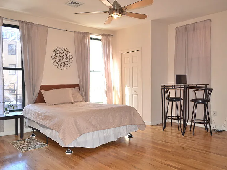 32 W 132nd St #2 — Photo 10