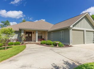 73 Sportsman Lake Rd, Sumrall, MS 39482