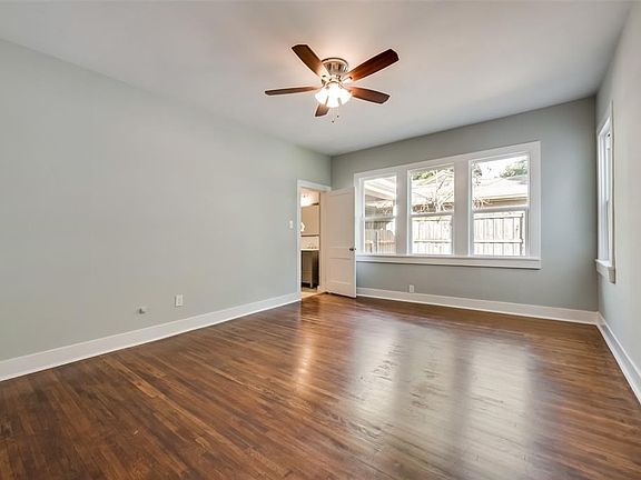 3rd image of 5319 Denton Dr