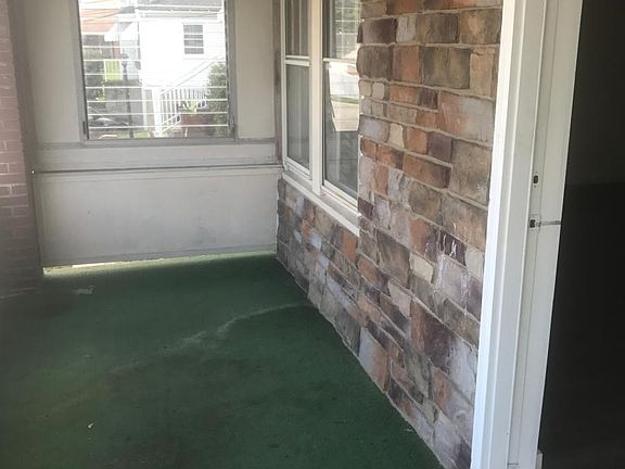 4th image of 312 Culbertson Ave