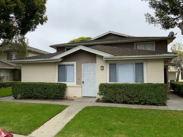 2584 Yardarm Ave, Pt Hueneme, CA 93041