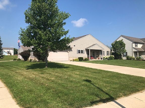Nice corner lot
